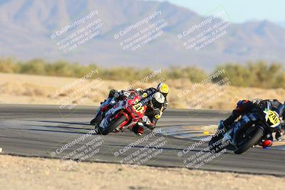 media/Jan-11-2025-CVMA (Sat) [[ddeb3f563a]]/Race 13-Amateur Supersport Open/